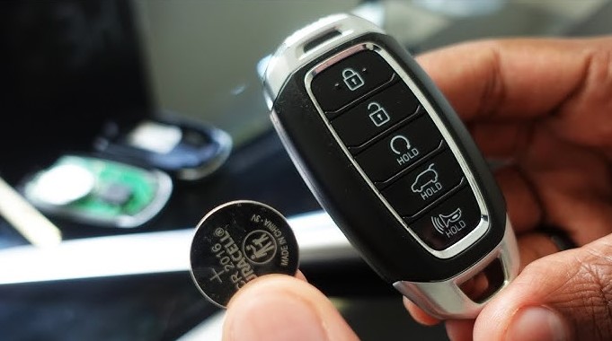 how to replace battery in hyundai key fob