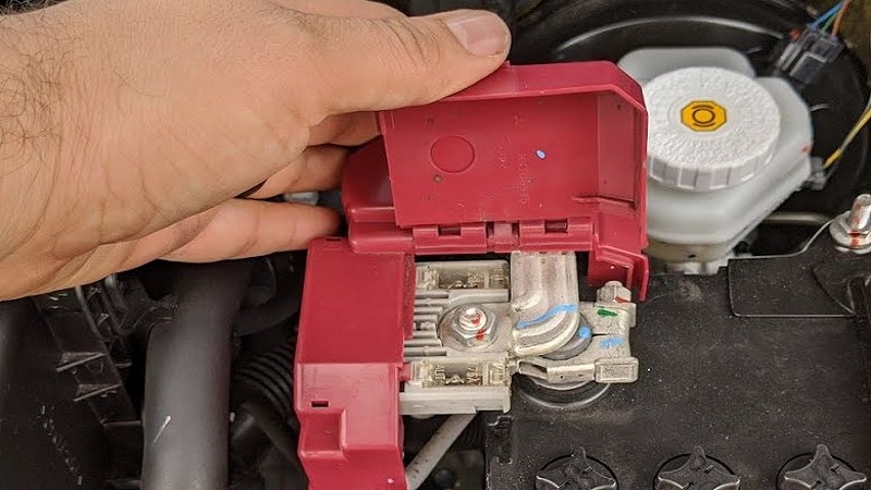 is red positive on a battery