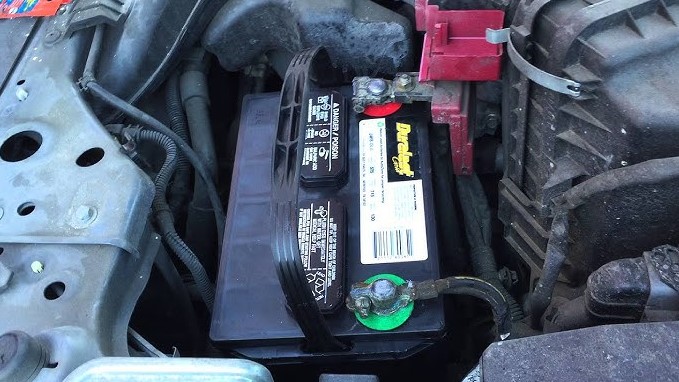 does autozone take old batteries